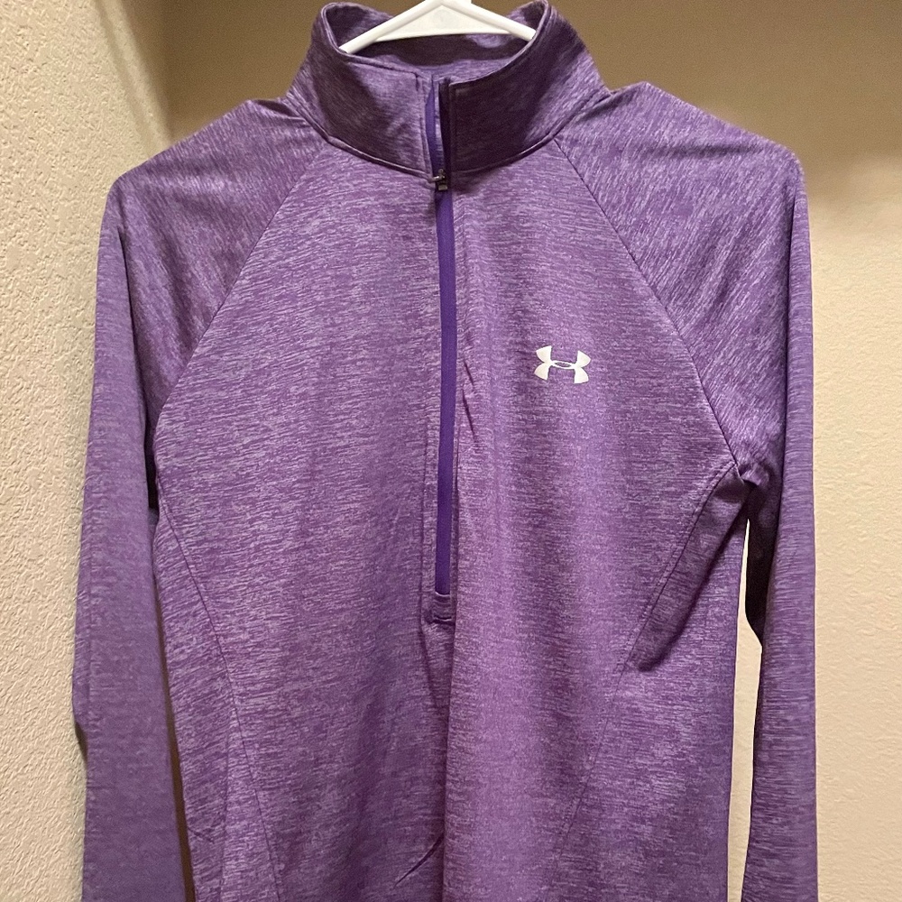 Purpler under armour athletic pullover